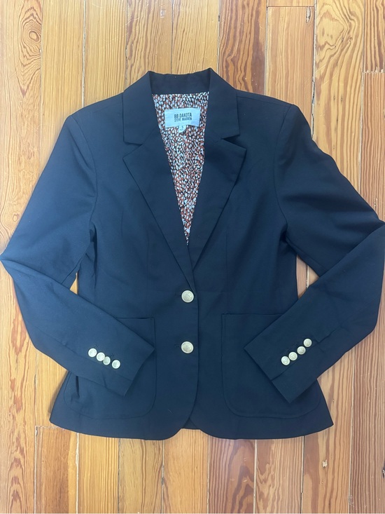 BB Dakota Jackets & Blazers - BB Dakota Steve Madden Women's Black Blazer With Gold Buttons